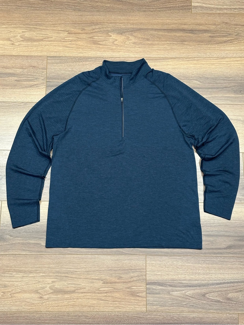 Lululemon Metal Vent Tech Half Zip in Blue Size XXL